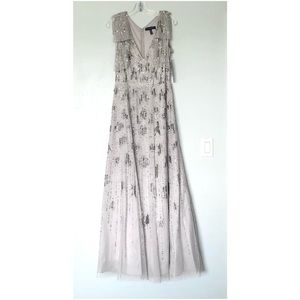 Aidan Mattox Silver Beaded Sequin Bow Shoulder Gown Size 6